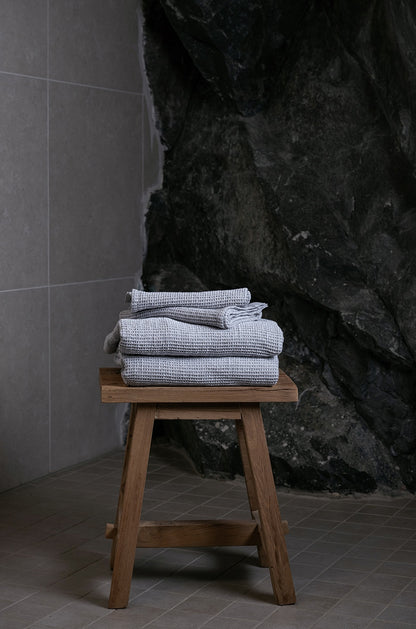 Rento Kenno Recycled Cotton Sauna Hand Towel 20" x 28" - Light Grey