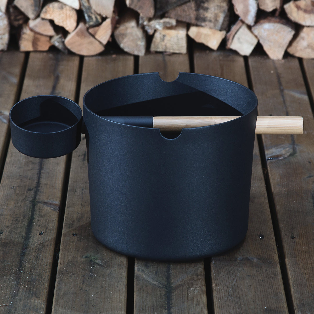 SaunaLife Essentials Set 6 Aluminum Sauna Bucket and Ladle - White (ACCPKG-6-W)