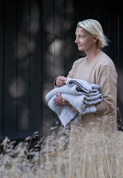 Rento Kenno Recycled Cotton Sauna Hand Towel 20" x 28" - Light Grey