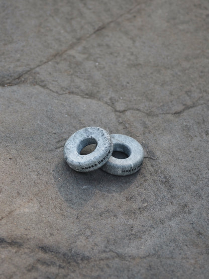 Hukka Orbits Soapstone Cold Therapy Eye Stones (Set of 2) - 04_lifestyle_rocks.jpg